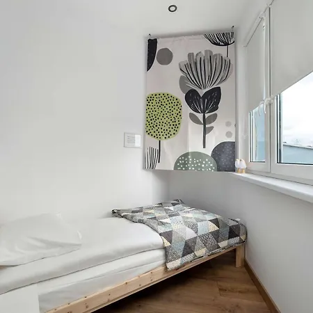 Miejski Blisko Aquaparku We Wroclawiu By Renters * Vratislav