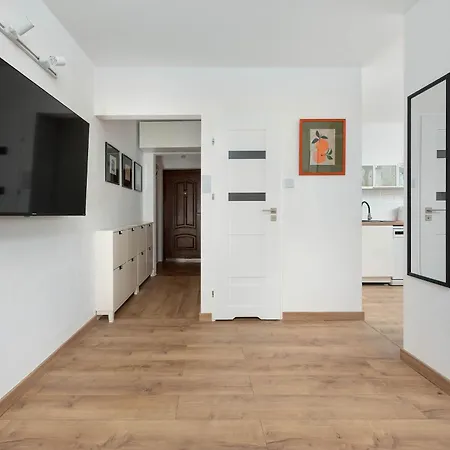 Miejski Blisko Aquaparku We Wroclawiu By Renters