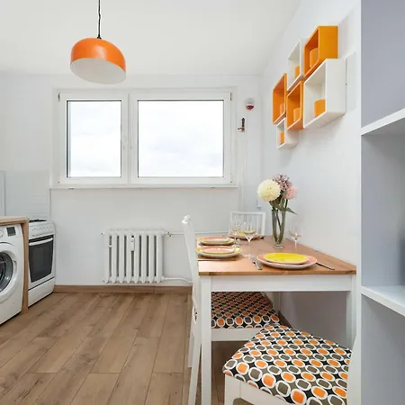 Miejski Blisko Aquaparku We Wroclawiu By Renters Apartmán *