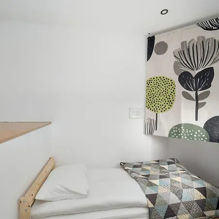Miejski Blisko Aquaparku We Wroclawiu By Renters * Vratislav