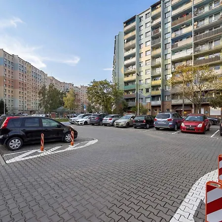 Apartmán Miejski Blisko Aquaparku We Wroclawiu By Renters *
